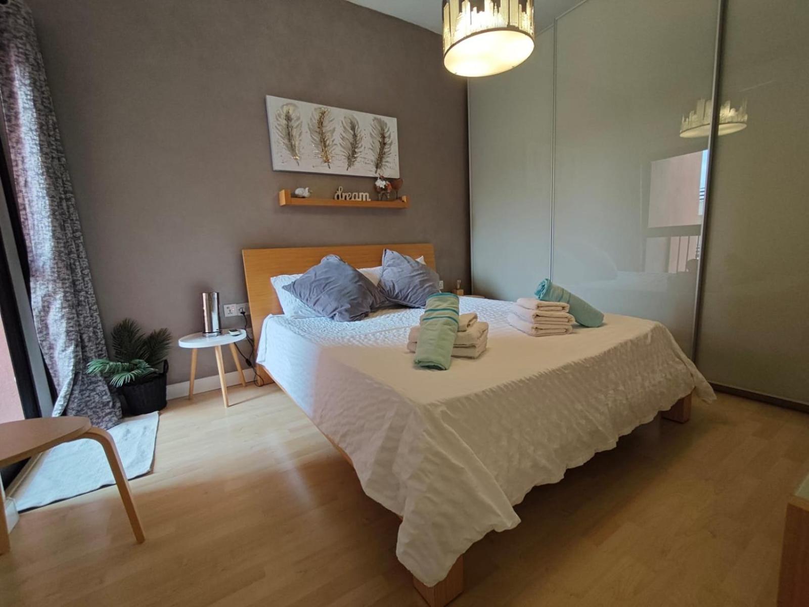 Gaia St Paul'S Bay Modern Cosy Apartment เซนต์พอลส์เบย์ ภายนอก รูปภาพ